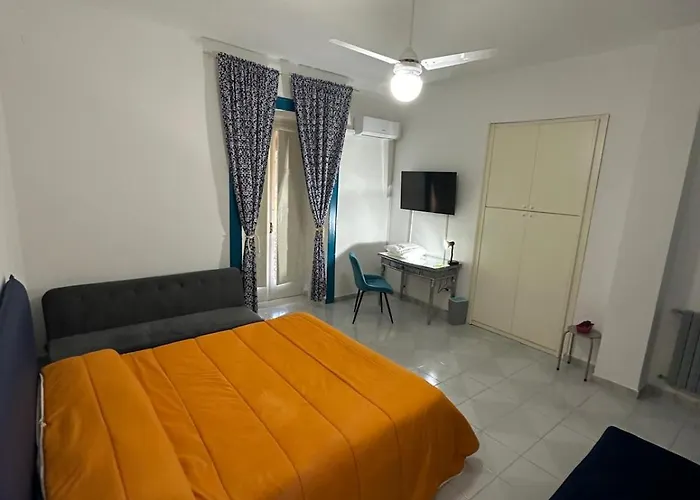 Paradiso Φόρμια